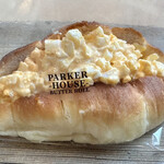 PARKER HOUSE BUTTER ROLL - トリュフ香る卵サンドロールパン