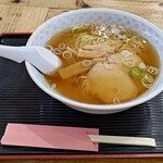 210862797 - あっさりスープと細麺が特徴らしいです。