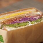 Pura Vida DELI - 