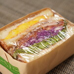 Pura Vida DELI - 