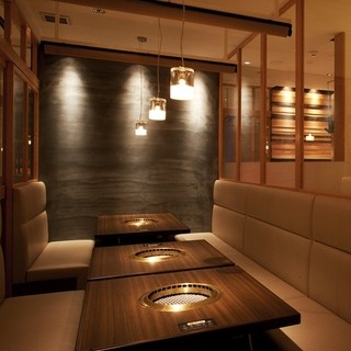 焼肉食べ放題ブラックホール_1