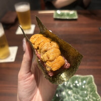 USHIMITSU NISHIAZABU - 和牛の雲丹ユッケドッグ