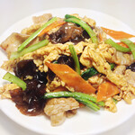 Stir-fried egg set meal with wood ear fungus and pork