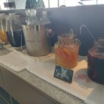 MAIN DINING CABANA - 