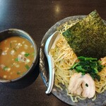 横浜家系ラーメン 魂心家 厚別店 - 