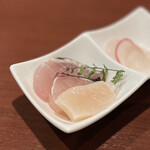 酒肴場 屯 - サワラ、シマアジ、ホタテ