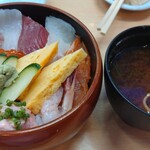 寿司本家 - 海鮮丼ランチ