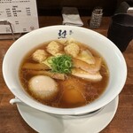 210877433 - 『特製醤油らぁ麺』　1300円