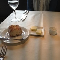 フランス料理 ル・クール - パン。バターとポークリエット