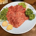 三酉屋 - 馬刺し880円