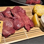 焼肉・しゃぶしゃぶ 肉太郎のご予約 - 河和/焼肉 | 食べログ