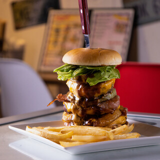 Tower burger! !