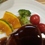 キッチン ブルー グローブ - 備え付け野菜のアップ