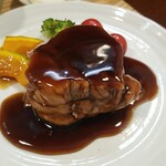 キッチン ブルー グローブ - 三元豚肩ロースポシェのアップ