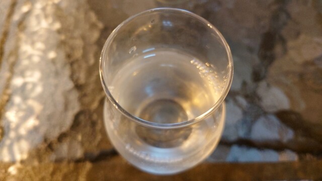 福島の立ち飲みバー「barくろねこ86」- カジュアルに楽しむ夜のひととき