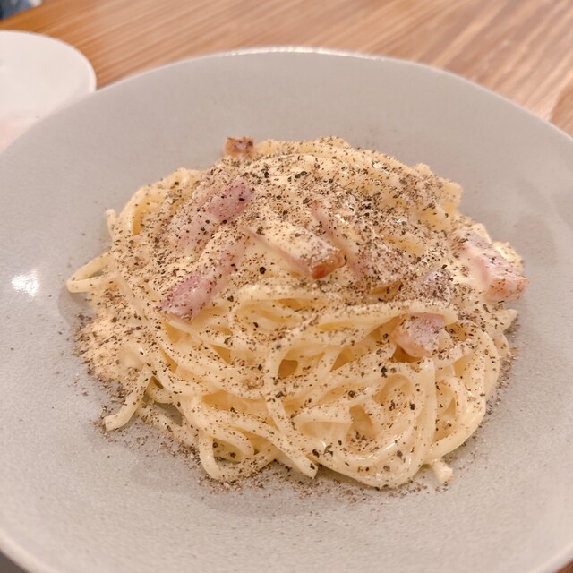 Pizza＆Bar Viola （ピッツァアンドバル ヴィオラ） 天文館通/ピザ 食べログ