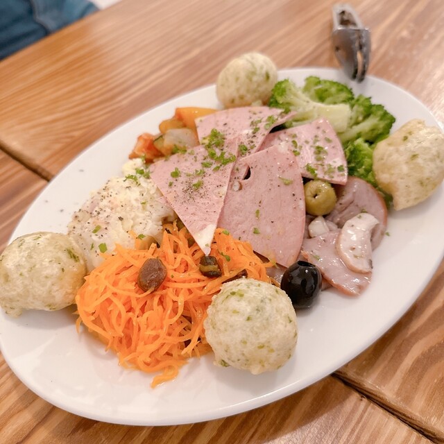 Pizza＆Bar Viola （ピッツァアンドバル ヴィオラ） 天文館通/ピザ 食べログ