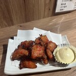 みなと 刺身専門店 - 紅生姜と蓮根のつまみ揚げ