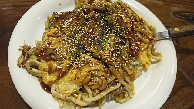 Hiroshima Okonomiyaki Smile photo 5