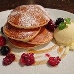 TRITON CAFE