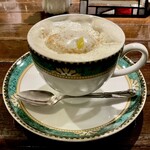 カフェ・トロワバグ - 英ウェッジウッド社ランボーンのコーヒーカップ