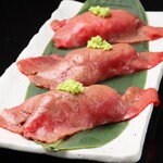 Yoshiniku - 和牛赤身寿司