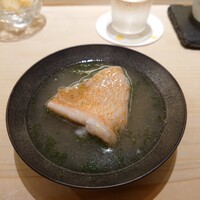 鮨 なんば 日比谷 - きんめ