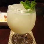 バトラー - ヨーグルト風味のカクテル