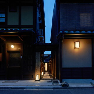 由1890年建成的京町家改装而成