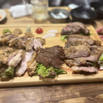 肉系居酒屋 肉十八番屋 - 