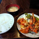 とんかつ いわしろ - 定食(これに漬物付いてます)