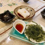 ゆいま～る食堂　 - 海ぶどう、ジーマーミー豆腐