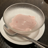 廣東料理 民生 ヒルトンプラザウエスト店 - 