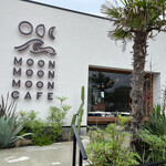 MOON MOON MOON CAFE - 