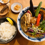 Supu Kare Oku Shiba Shouten - きのこと野菜のカレー