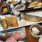 平塚漁港の食堂 - 