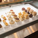 Patisserie Ravi,e relier - 