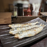 炭火焼干物定食 しんぱち食堂 - ◆「鰯」は脂がのり、美味しい。