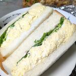 ベジタブルバル ベースティー - 自家製たまごペーストのサンドイッチ