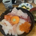 みなと食堂 - 漁師の漬け丼