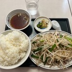 中華 幸軒 - 水、金限定　レバニラ定食¥750-大盛¥50-