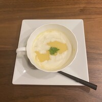 礼華 - 二色粟米湯
                    冷製コーンスープ ~白と黄色の二色仕立て~
                    Cold corn soup