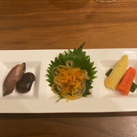 礼華 - 美味小碟盆
                    本日の前菜盛り合わせ  Today's Assorted appetizer