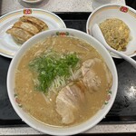 餃子の王将 大船駅笠間口店 - 