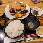 Kaisekiryouri Kado Sanroku - 「ミルフィーユカツ+鶏の唐揚げ2個セット」一式
