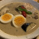 プーケットオリエンタル - Weekday Lunch Menu 鶏肉と茄子のグリーンカレー¥990 ※サラダ・スープ・ドリンクバー付き