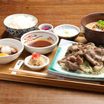Specialty! Charcoal grilled shabu set meal