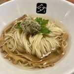 中華そば 髙野 - 鶏つけそば　麺アップ