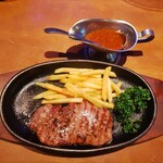 シーフードレストラン メヒコ - カニピラフデリシャスランチのステーキ