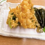 御膳蕎麦 雷門 田川 - かき揚げ